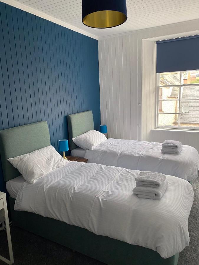 Queensberry Arms Hotel Kirkconnel Bagian luar foto