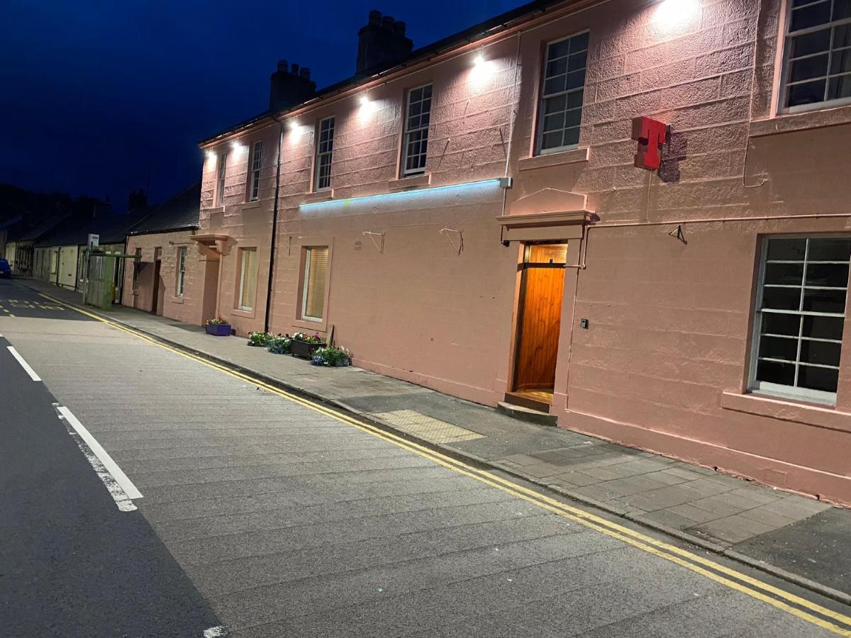 Queensberry Arms Hotel Kirkconnel Bagian luar foto
